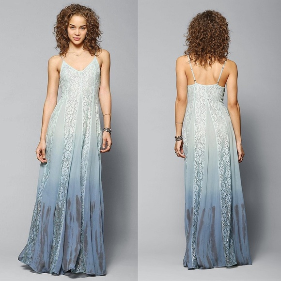 Kimchi Blue Dresses & Skirts - Kimchi Blue Beyond The Sea Dress